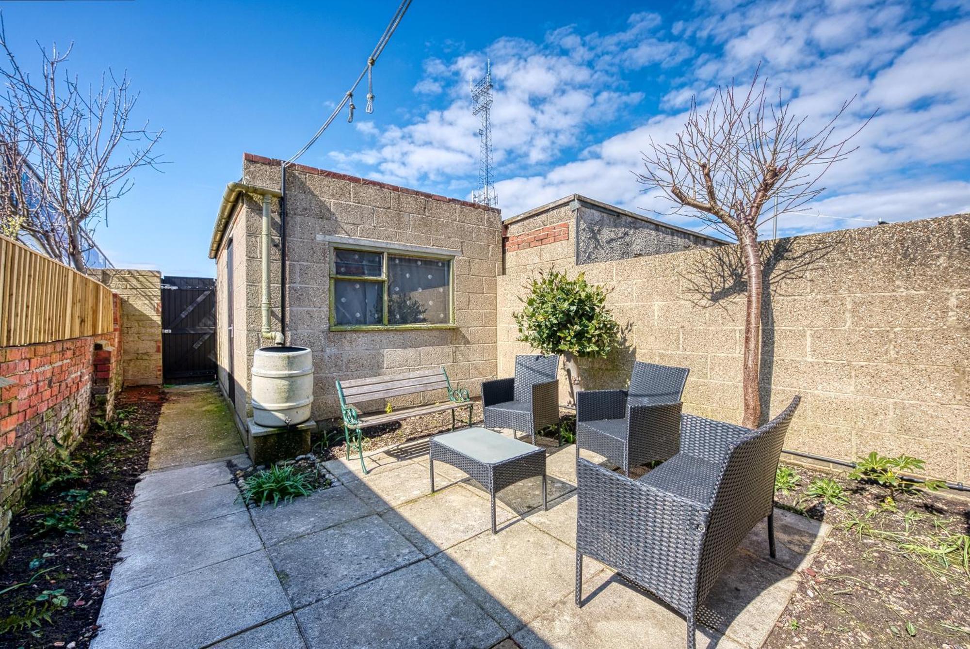2 Bedrooms Modern, Stunning & Stylish Contractor House, Prime Portsmouth Location With Free Parking Permit, Summer Special Offer!! - By Blue Puffin Stays Dış mekan fotoğraf
