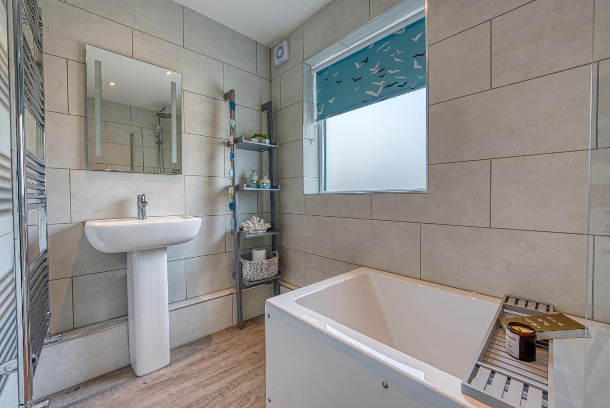 2 Bedrooms Modern, Stunning & Stylish Contractor House, Prime Portsmouth Location With Free Parking Permit, Summer Special Offer!! - By Blue Puffin Stays Dış mekan fotoğraf